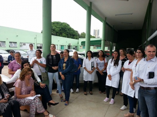 Goiânia: Servidores do Cais Campinhas paralisam atendimento na luta pelo pagamento da data-base.