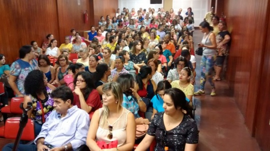 Trabalhadores da Saúde se reunem no Auditório Carlos Eurico, da Câmara Municipal, para avaliar a situação nas unidades e construir uma agenda de atividades. (Foto: Sindsaúde)